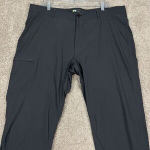 UB Tech Pants Mens 38x30 Black Cargo Pocket Performance Stretch Classic Fit EUC